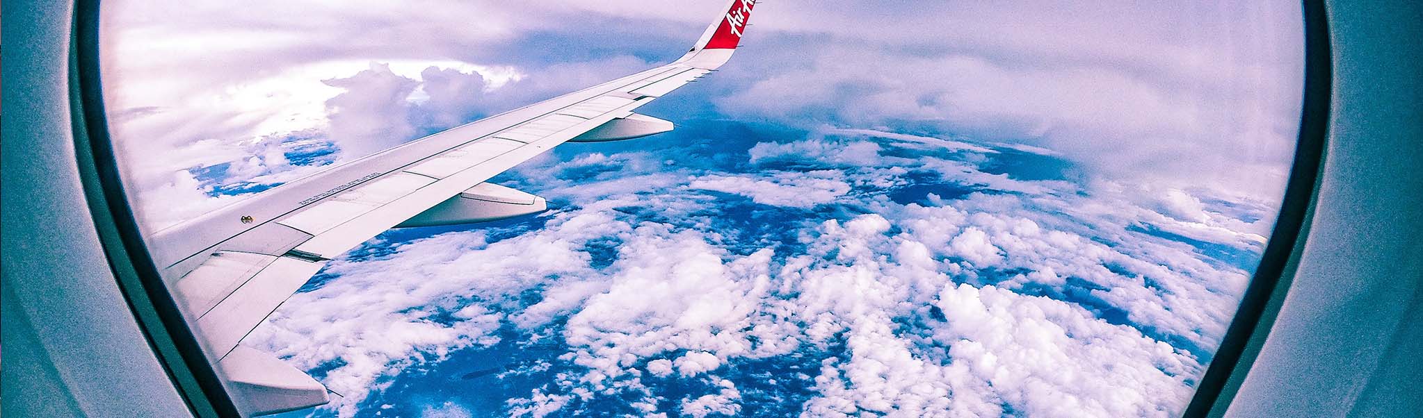 vue du ciel en avion carnet de voyage vincent thepaut
